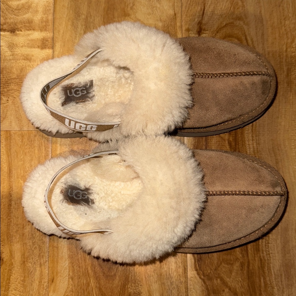 UGG Kids Brown Suede Slippers with Cream Lining